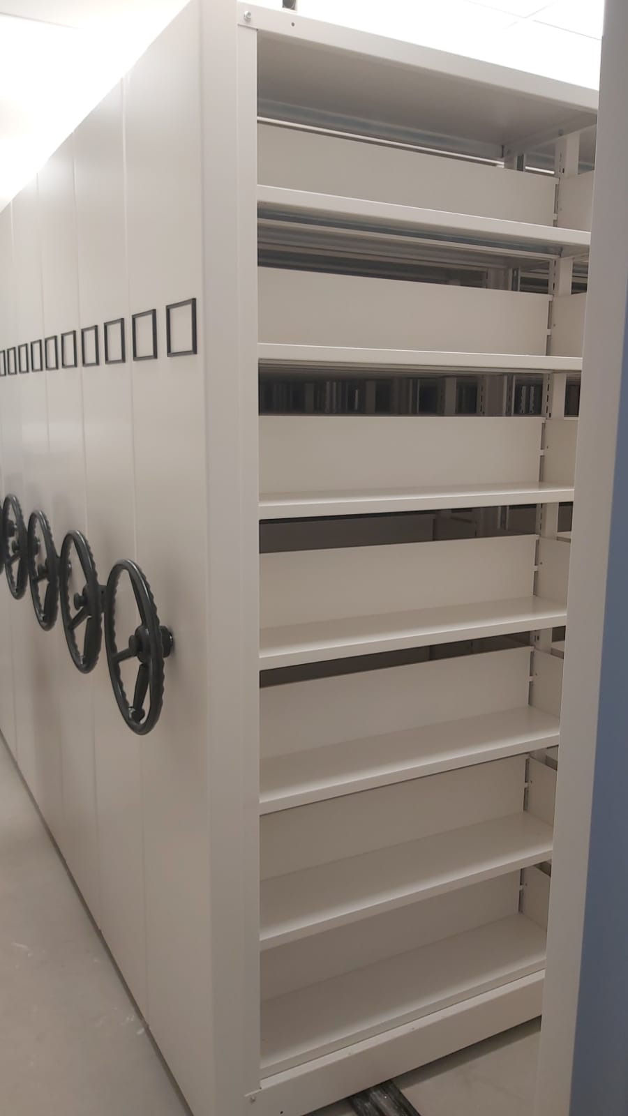 推柜,活動文件柜,活動儲物柜,密集檔案柜,攪攪柜,路軌柜,Mobile Filing Cabinet