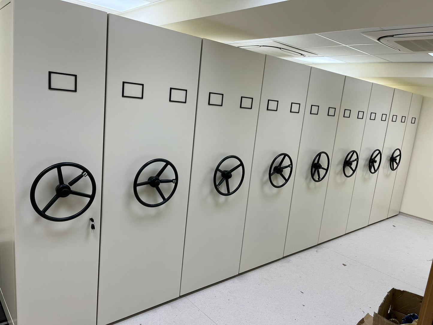 推柜,活動文件柜,活動儲物柜,密集檔案柜,攪攪柜,路軌柜,Mobile Filing Cabinet