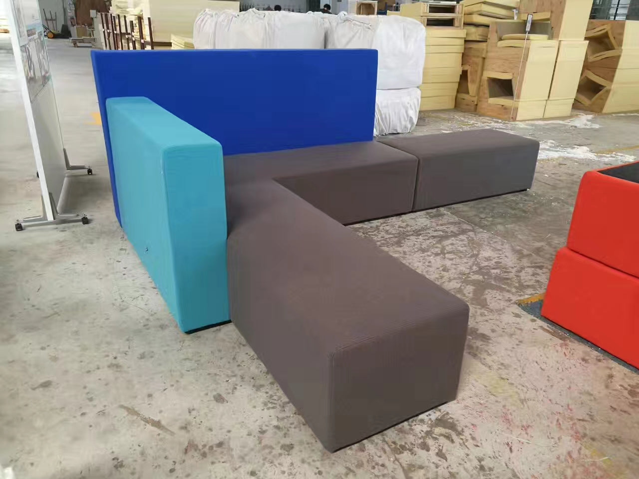 辦公室傢俬辦公室傢俬,文件柜,活動推柜,儲物柜,學校傢俬,拆搬裝傢俬服務,維修傢俬服務公室傢俬