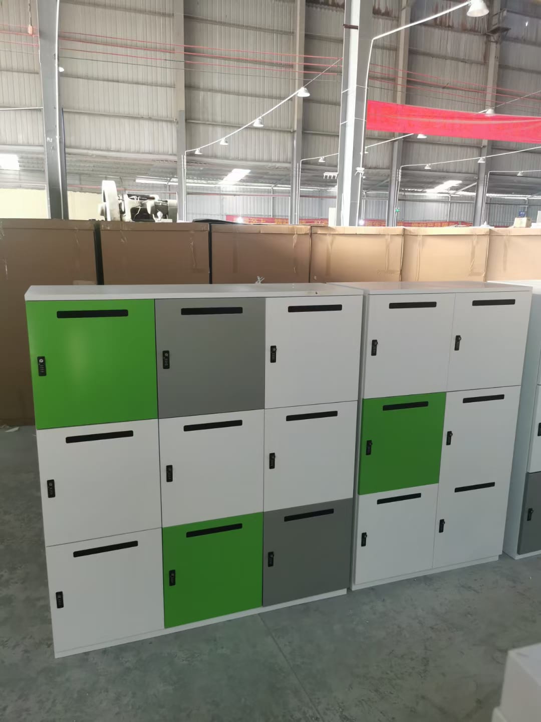 學生儲物柜，Locker，多門柜，多用途儲物柜，Storage Cabinet，學校 Locker，更衣室儲物柜，Plastic Locker，塑膠儲物柜