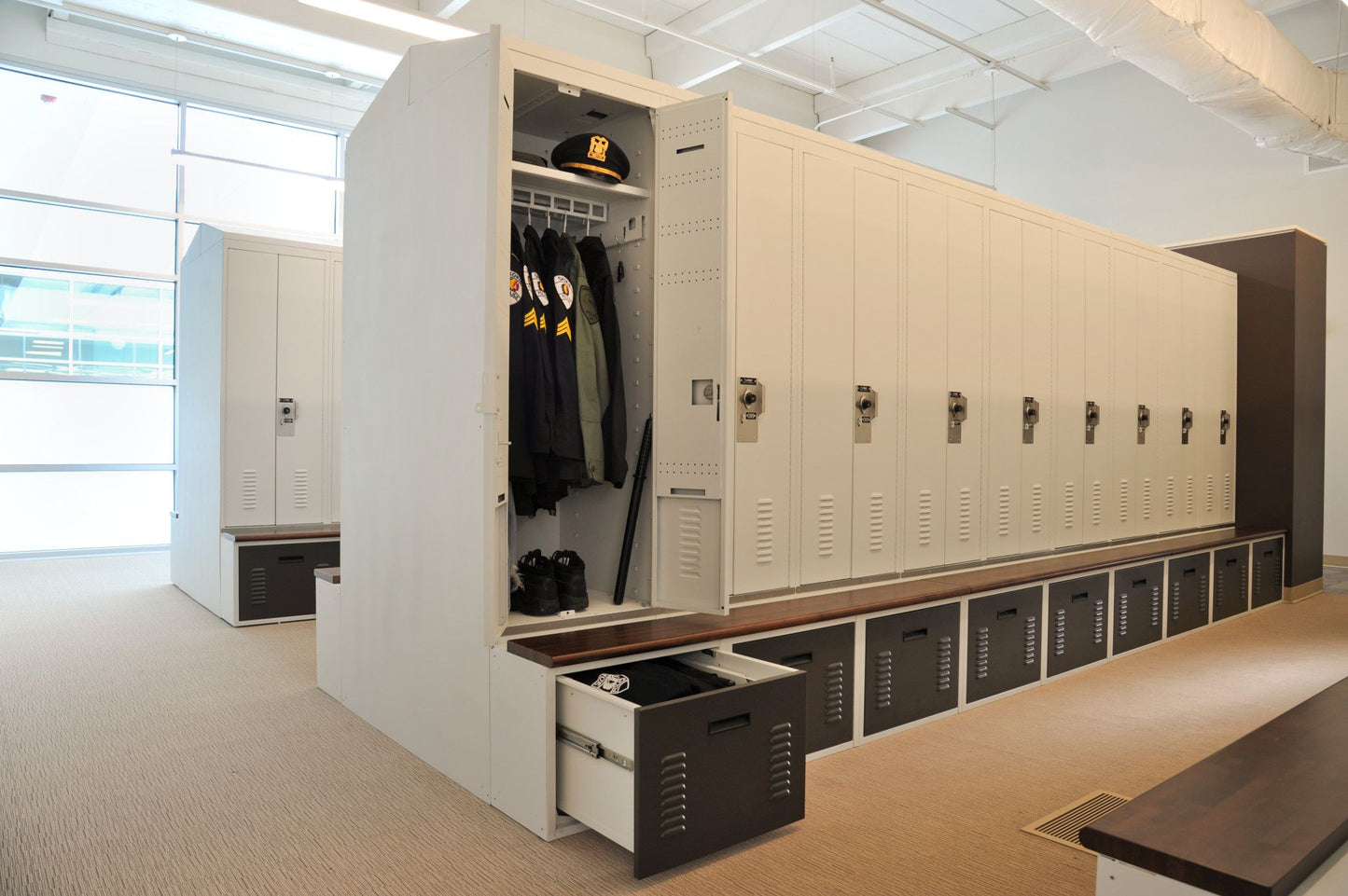 學生儲物柜，Locker，多門柜，多用途儲物柜，Storage Cabinet，學校 Locker，更衣室儲物柜，Plastic Locker，塑膠儲物柜