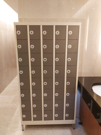 學生儲物柜，Locker，多門柜，多用途儲物柜，Storage Cabinet，學校 Locker，更衣室儲物柜，Plastic Locker，塑膠儲物柜