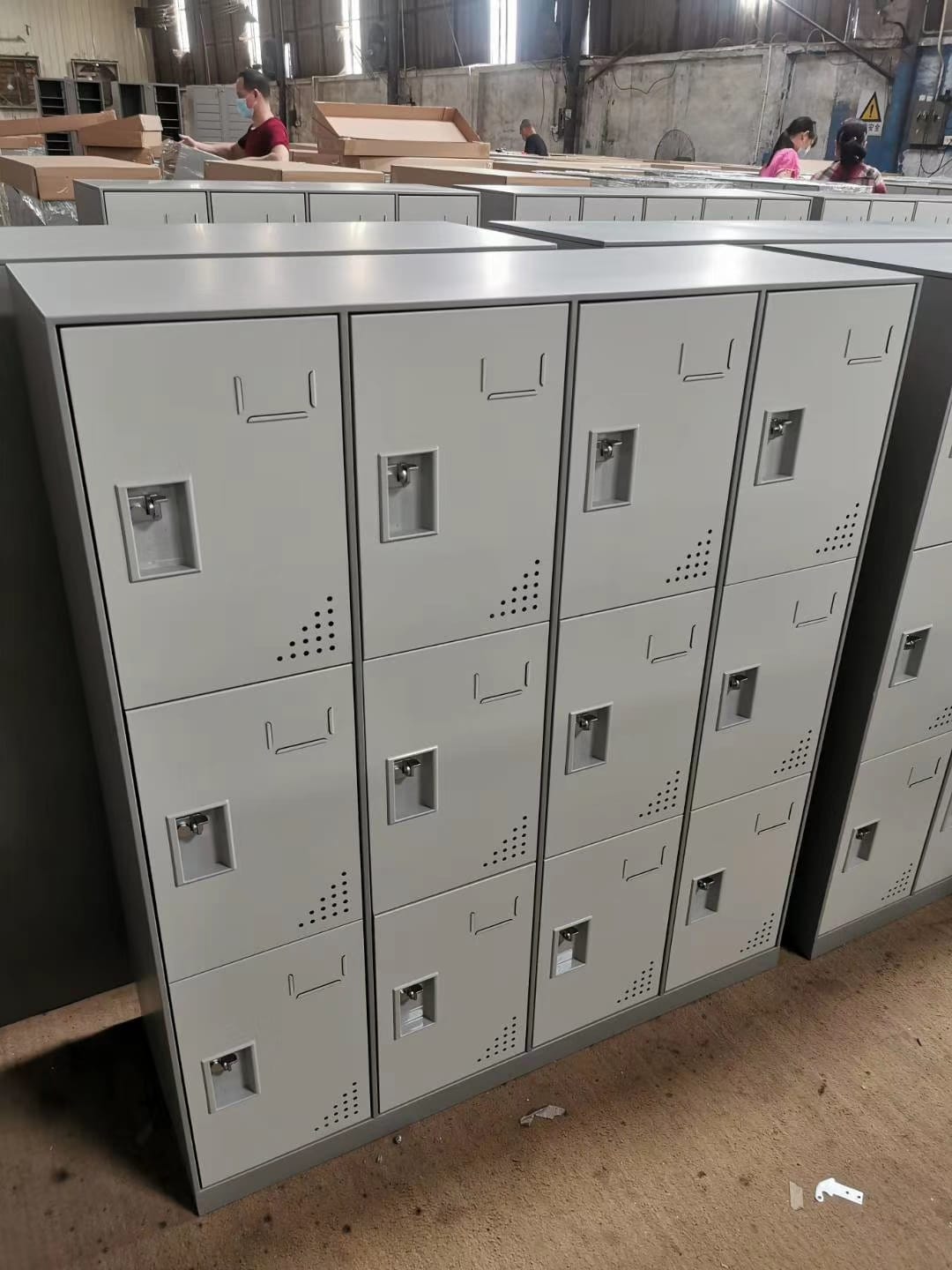 學生儲物柜，Locker，多門柜，多用途儲物柜，Storage Cabinet，學校 Locker，更衣室儲物柜，Plastic Locker，塑膠儲物柜