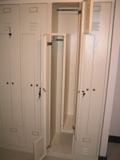 學生儲物柜，Locker，多門柜，多用途儲物柜，Storage Cabinet，學校 Locker，更衣室儲物柜，Plastic Locker，塑膠儲物柜